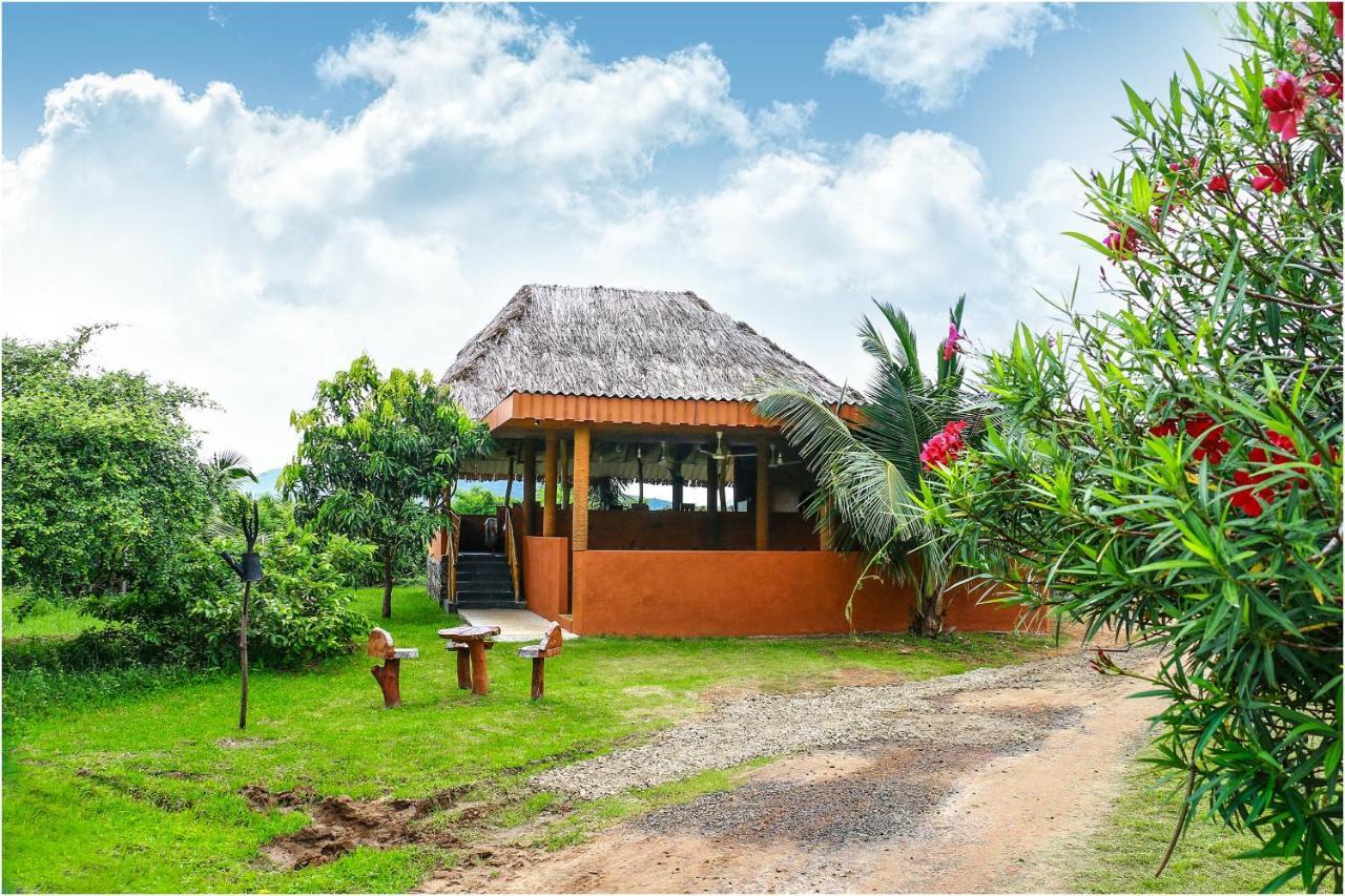 Yala Peace Cottages Tissamaharama Kültér fotó
